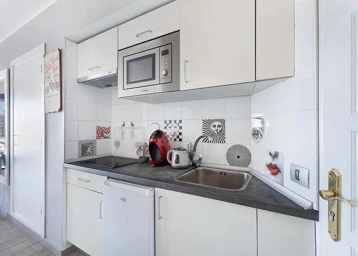 Flores 407 Apartment *