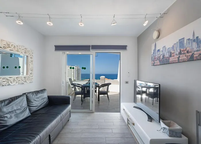 Flores 407 Apartment *