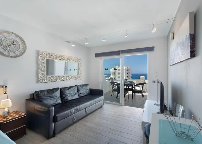 Flores 407 Apartment