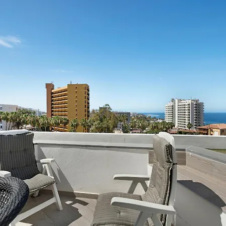 Flores 407 Apartment